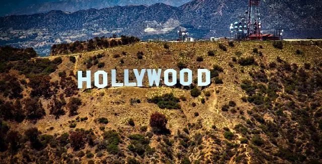 Segno di “Hollywood”: Storia di un investitore immobiliare da “Hollywood Land” – non l’avreste mai detto!