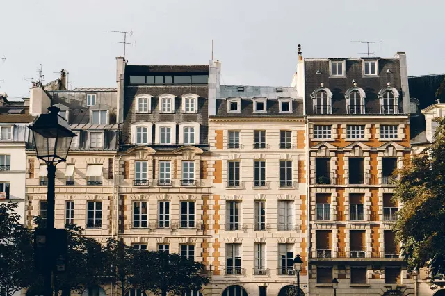Vendere un condominio a Monaco: Cosa è importante? Passi, tasse, agente immobiliare