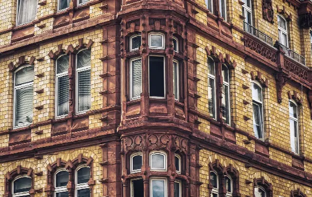 Vendere una vecchia casa / condominio: arretrati di ristrutturazione, sfitto, fatiscente – cosa fare?