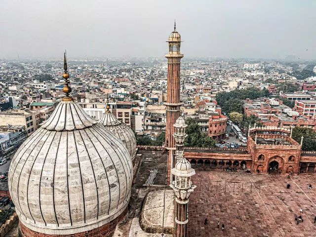 Quartiere governativo di Nuova Delhi (India): conversione da 2,7 miliardi di dollari – Sviluppo urbano