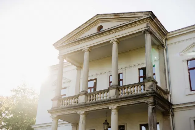 Villa in vendita a Berlino: ville come investimento – procedura, costi, mercato off e Co.