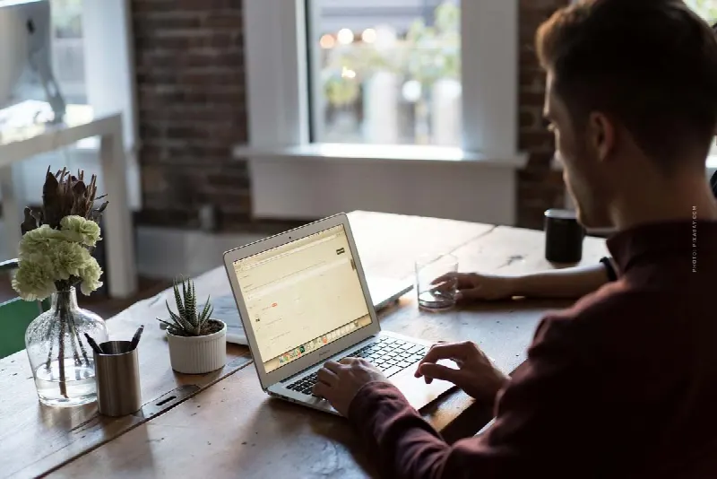 Fondare un’azienda (Beni immobili): procedura, costi, requisiti, forme giuridiche – Checkliste di 7 passaggi