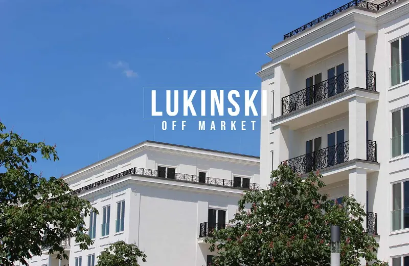 Off Market Immobilie: Piatto, Casa, Condominio acquistare / vendere in modo discreto e anonimo