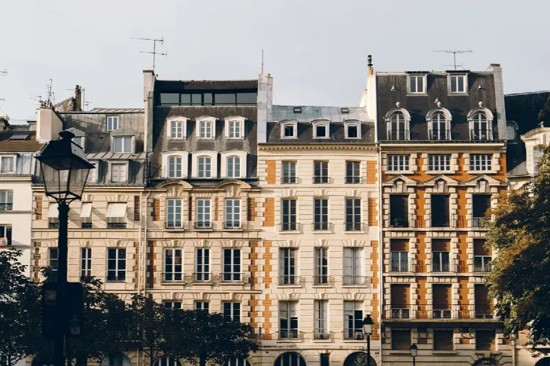 Vendere un condominio a Monaco: Cosa è importante? Passi, tasse, agente immobiliare