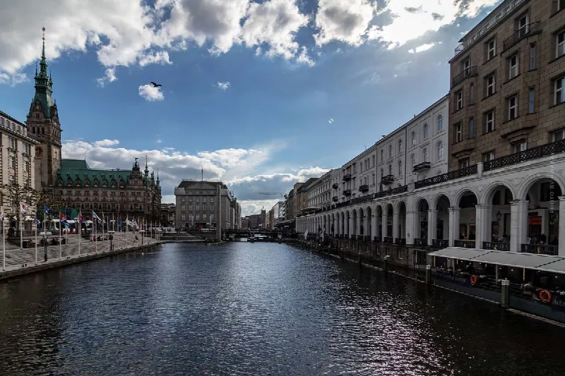 Le strade più care di Amburgo: Am Kaiserkai, Bellevue, Elbchaussee e altro – confronto