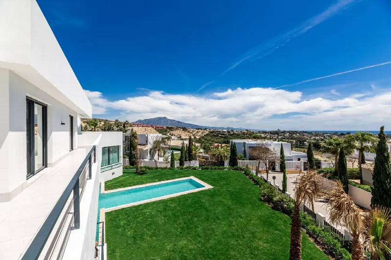 Comprare Villa Marbella: dove comprare?! Consigli per l’acquirente, quartiere della villa + tour dell’agente immobiliare