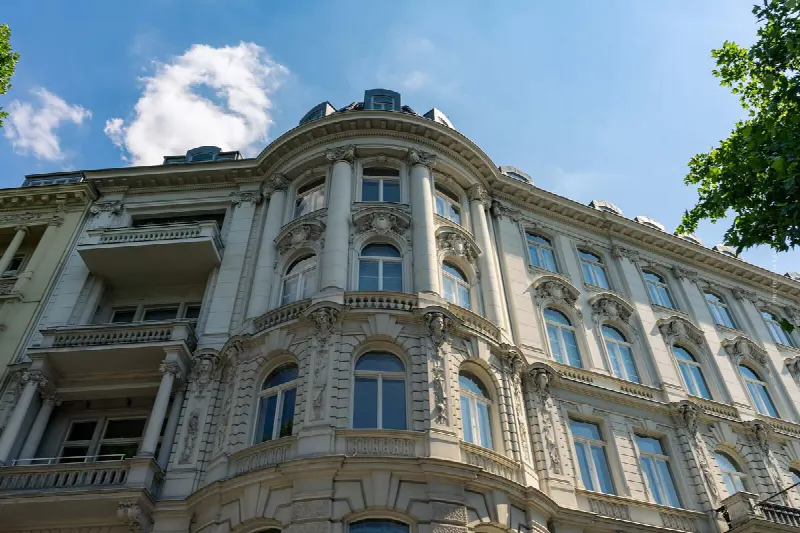 Piatto in vendita costi: notaio, agente immobiliare, attestato di prestazione energetica & Co. – per Venditore & acquirente