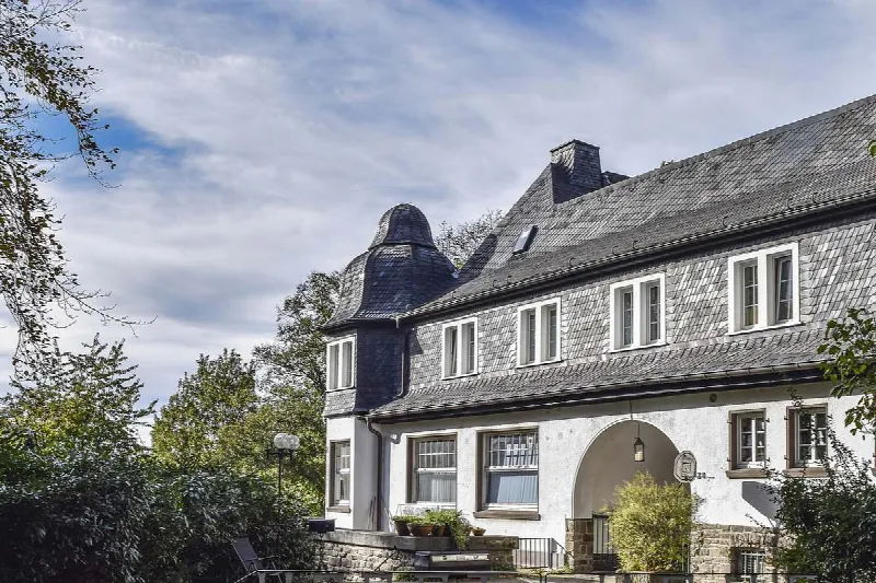6 errori tipici quando si vende una villa: prezzo di vendita, documenti, visita e altro.