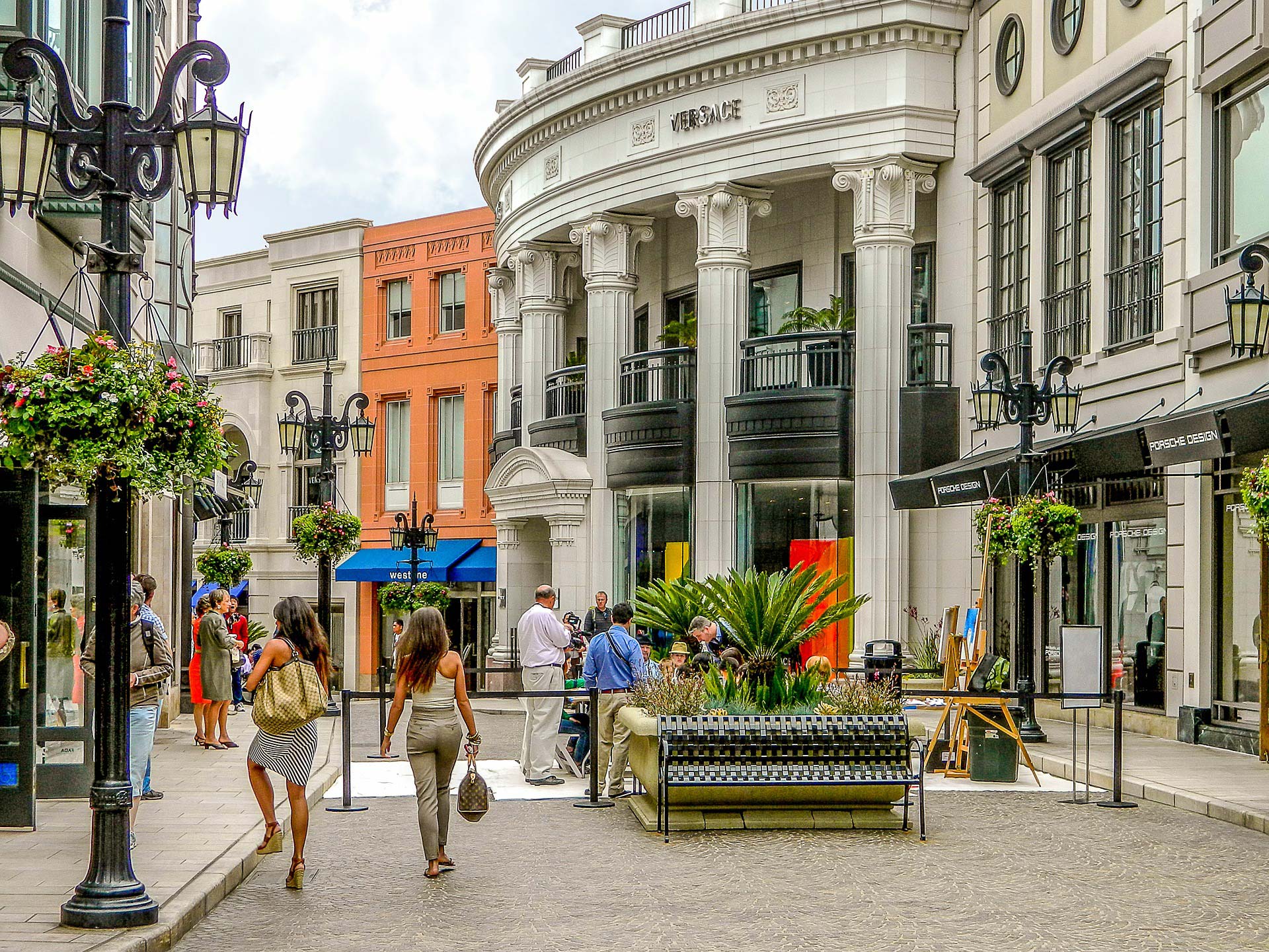Consigli per gli acquisti: acquisto a rate, sconti e la regola dei 10 minuti Los Angeles Stadtteile Neighborhoods Stadt Investieren Haus Wohnung Kaufen Buying Shopping Innenstadt Hollywood
